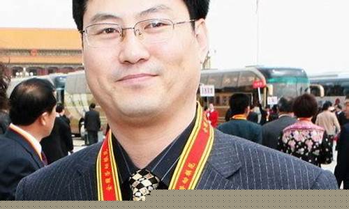 期货周利军(期货周金亮)_https://www.hhem8.com_科创板_第1张
